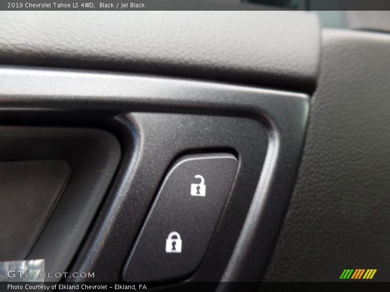 Black / Jet Black 2019 Chevrolet Tahoe LS 4WD