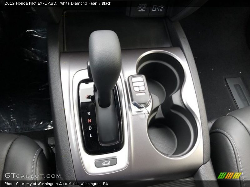 White Diamond Pearl / Black 2019 Honda Pilot EX-L AWD