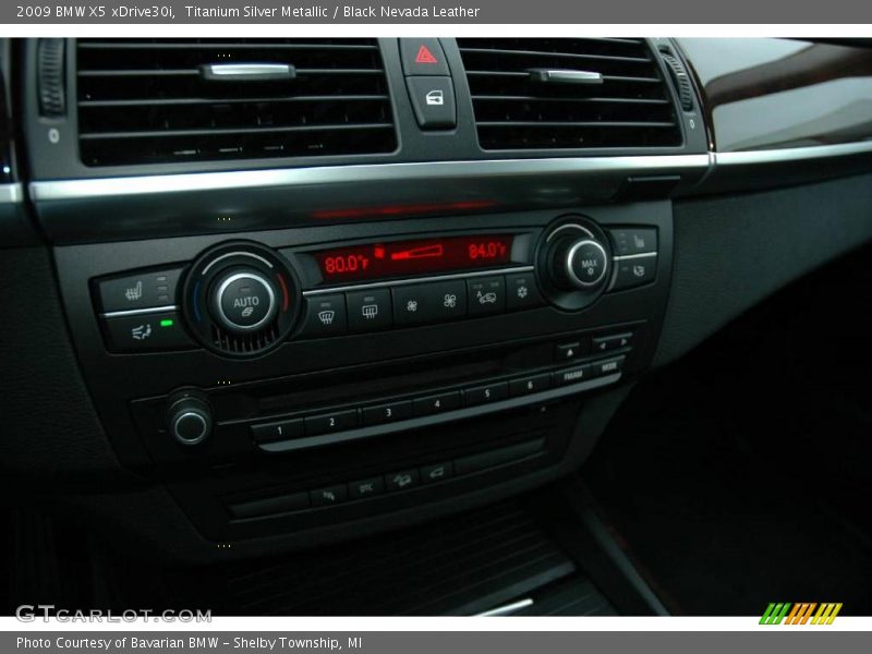 Titanium Silver Metallic / Black Nevada Leather 2009 BMW X5 xDrive30i