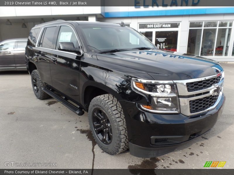 Black / Jet Black 2019 Chevrolet Tahoe LS 4WD