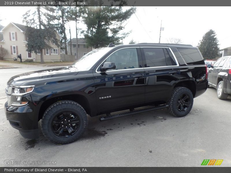 Black / Jet Black 2019 Chevrolet Tahoe LS 4WD