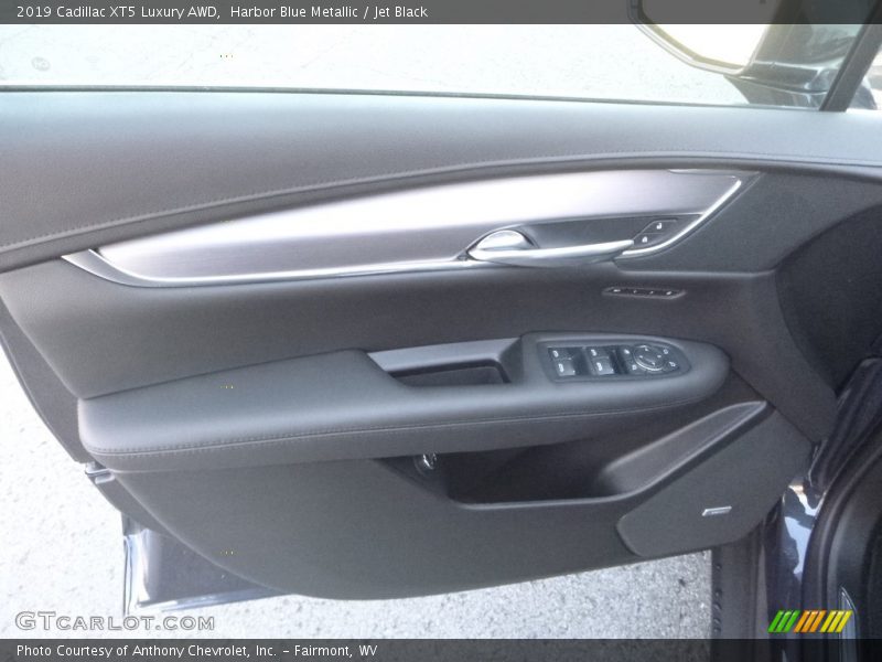 Harbor Blue Metallic / Jet Black 2019 Cadillac XT5 Luxury AWD