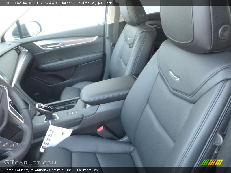 Harbor Blue Metallic / Jet Black 2019 Cadillac XT5 Luxury AWD