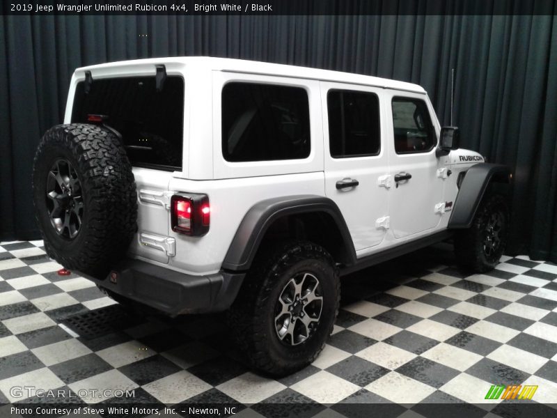 Bright White / Black 2019 Jeep Wrangler Unlimited Rubicon 4x4
