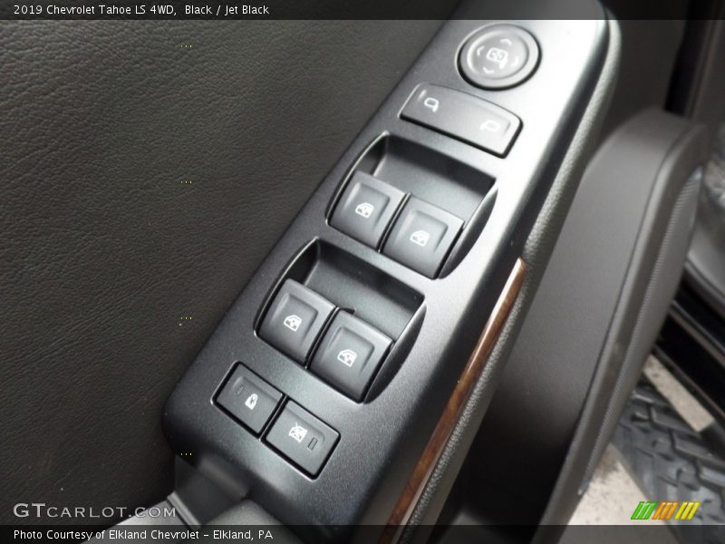 Black / Jet Black 2019 Chevrolet Tahoe LS 4WD