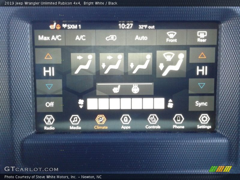 Controls of 2019 Wrangler Unlimited Rubicon 4x4
