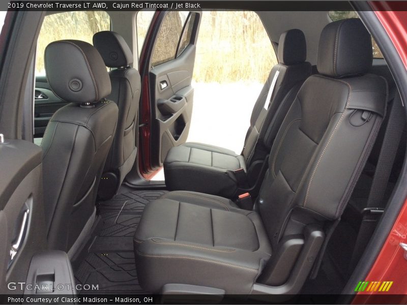 Cajun Red Tintcoat / Jet Black 2019 Chevrolet Traverse LT AWD