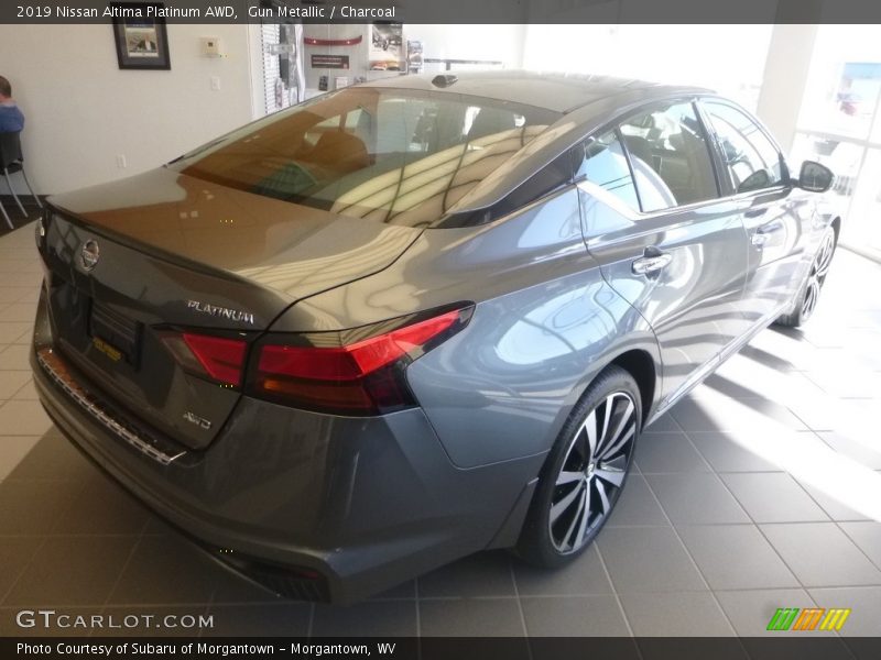 Gun Metallic / Charcoal 2019 Nissan Altima Platinum AWD