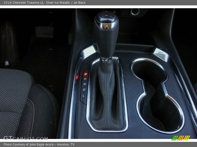 Silver Ice Metallic / Jet Black 2019 Chevrolet Traverse LS
