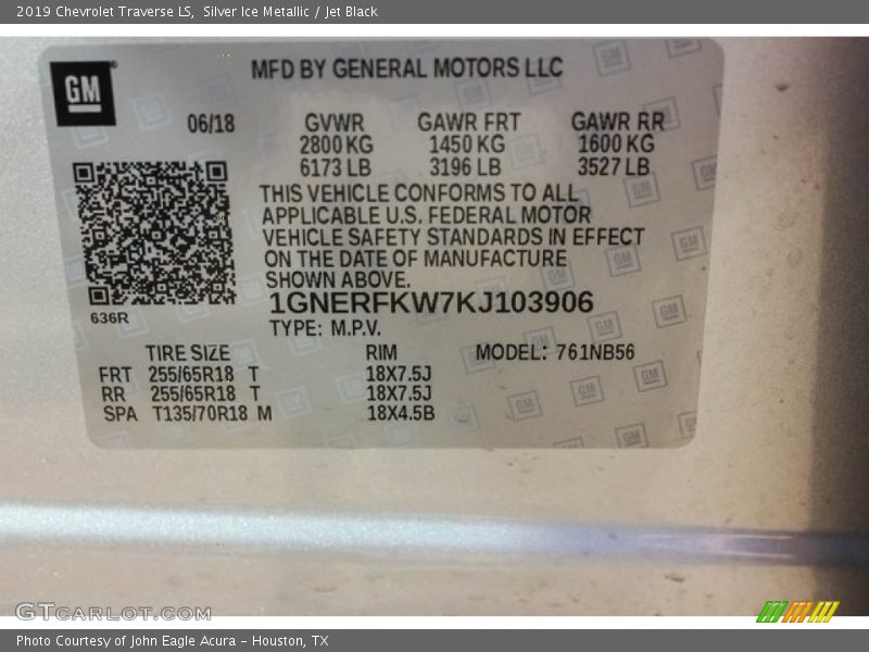 Silver Ice Metallic / Jet Black 2019 Chevrolet Traverse LS