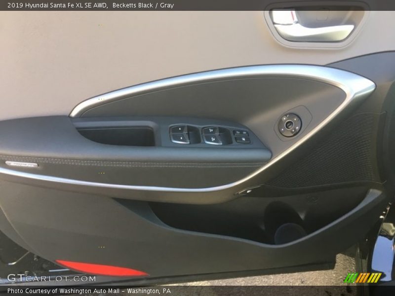 Becketts Black / Gray 2019 Hyundai Santa Fe XL SE AWD