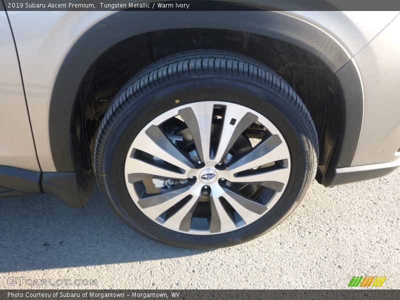 Tungsten Metallic / Warm Ivory 2019 Subaru Ascent Premium