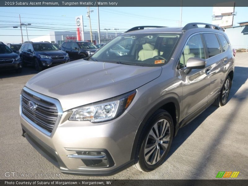 Tungsten Metallic / Warm Ivory 2019 Subaru Ascent Premium