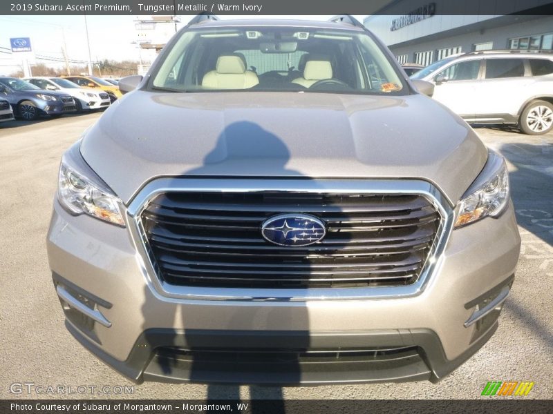Tungsten Metallic / Warm Ivory 2019 Subaru Ascent Premium