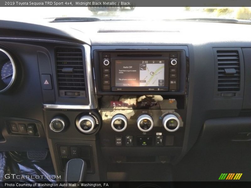 Midnight Black Metallic / Black 2019 Toyota Sequoia TRD Sport 4x4