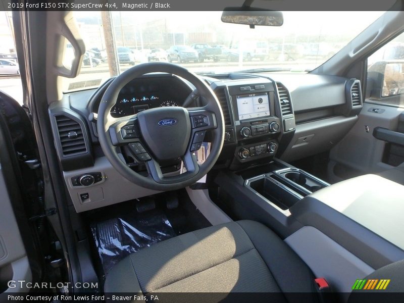 Magnetic / Black 2019 Ford F150 STX SuperCrew 4x4