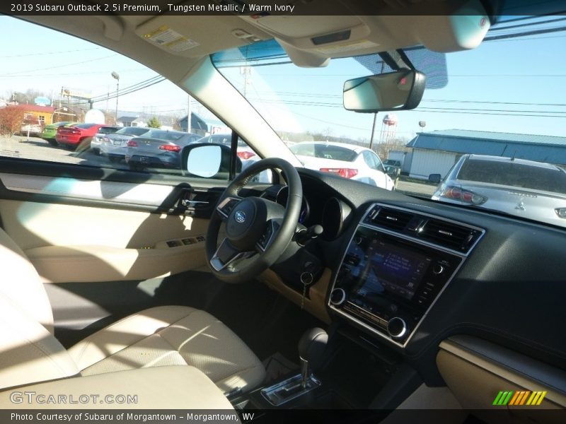 Tungsten Metallic / Warm Ivory 2019 Subaru Outback 2.5i Premium