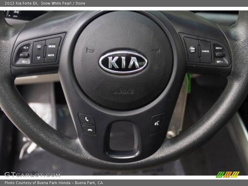 Snow White Pearl / Stone 2013 Kia Forte EX