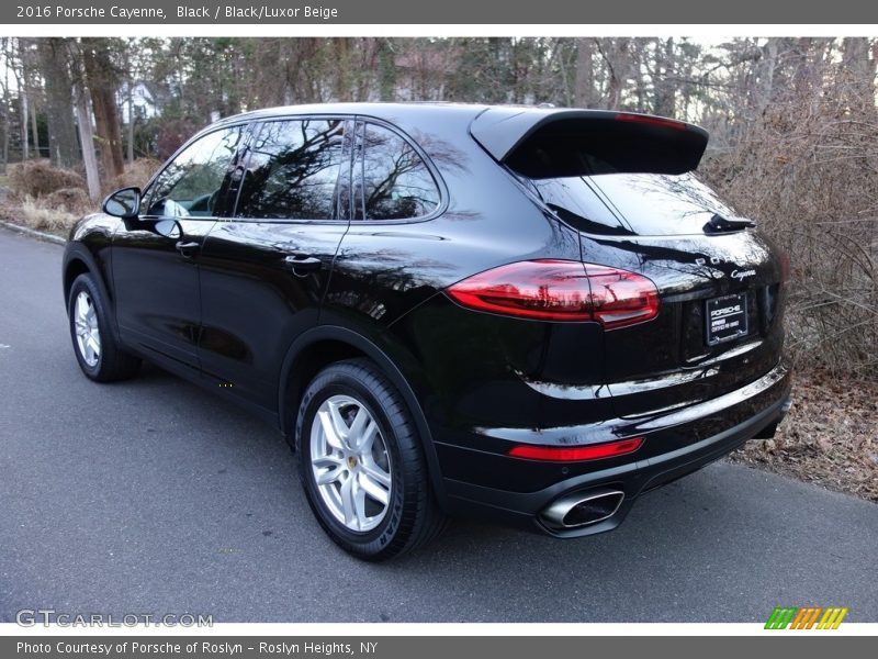Black / Black/Luxor Beige 2016 Porsche Cayenne