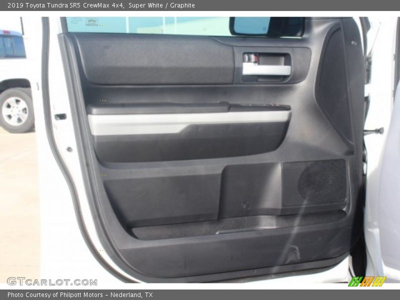 Super White / Graphite 2019 Toyota Tundra SR5 CrewMax 4x4