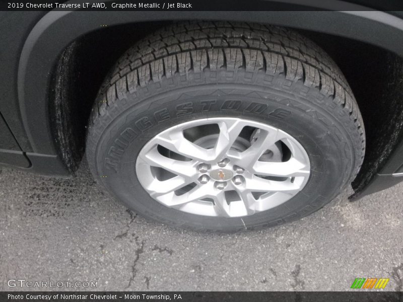 Graphite Metallic / Jet Black 2019 Chevrolet Traverse LT AWD