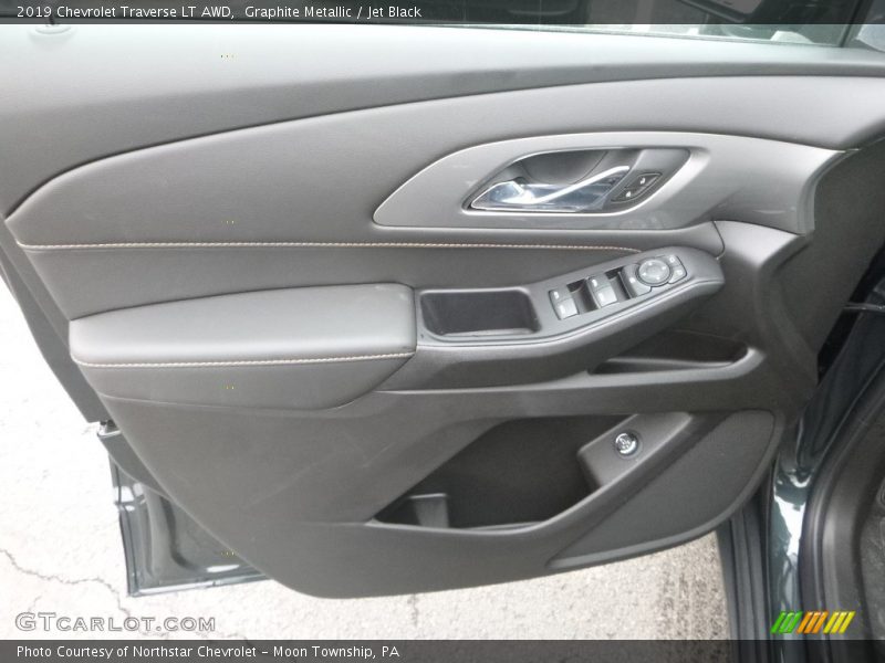 Graphite Metallic / Jet Black 2019 Chevrolet Traverse LT AWD