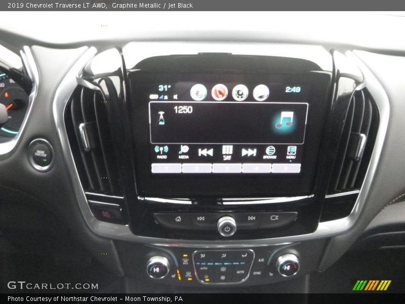 Graphite Metallic / Jet Black 2019 Chevrolet Traverse LT AWD
