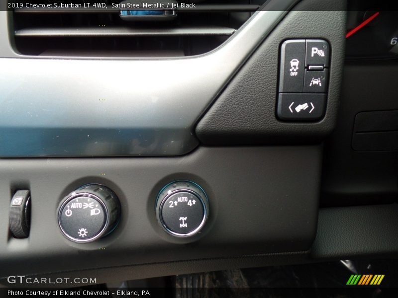 Satin Steel Metallic / Jet Black 2019 Chevrolet Suburban LT 4WD