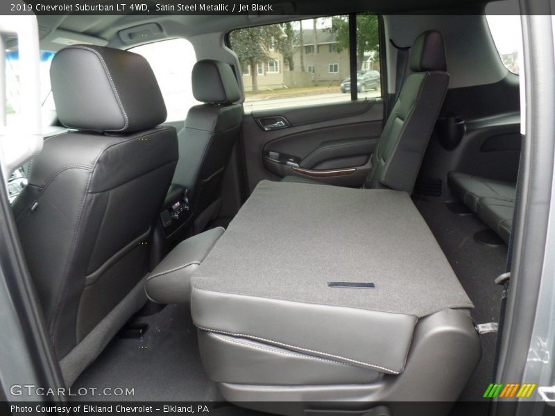 Satin Steel Metallic / Jet Black 2019 Chevrolet Suburban LT 4WD