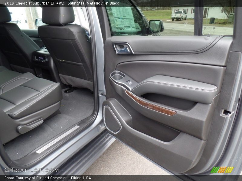 Satin Steel Metallic / Jet Black 2019 Chevrolet Suburban LT 4WD