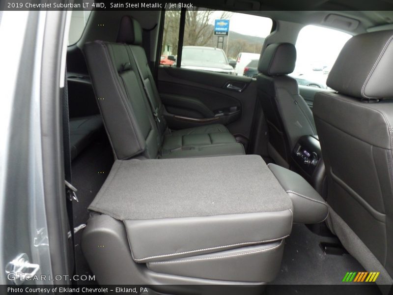 Satin Steel Metallic / Jet Black 2019 Chevrolet Suburban LT 4WD