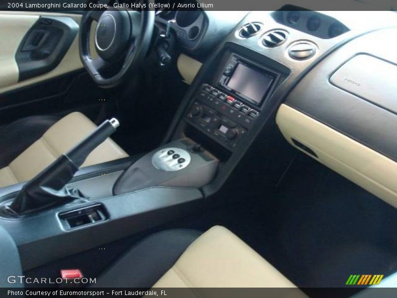 Giallo Halys (Yellow) / Avorio Lilium 2004 Lamborghini Gallardo Coupe