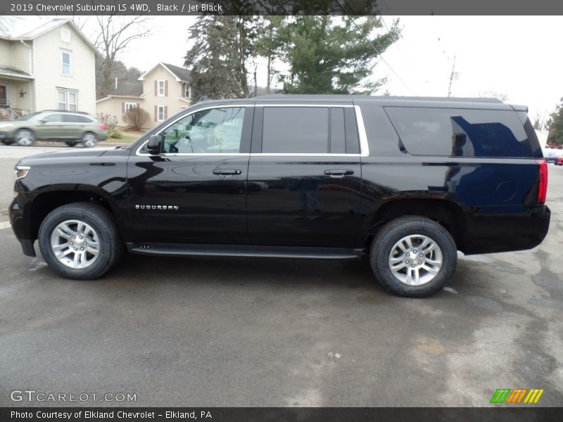  2019 Suburban LS 4WD Black