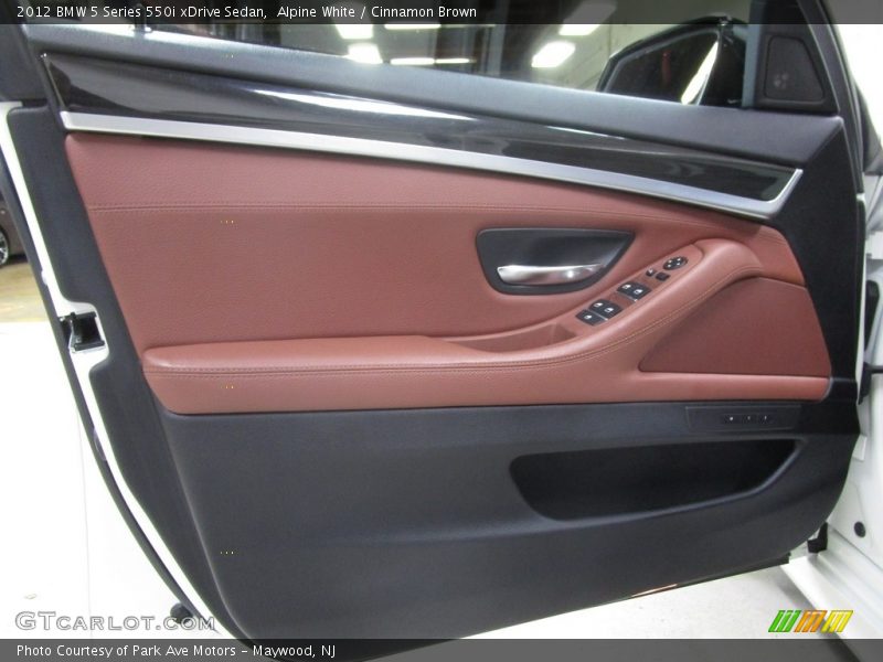 Alpine White / Cinnamon Brown 2012 BMW 5 Series 550i xDrive Sedan