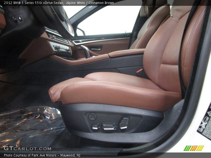 Alpine White / Cinnamon Brown 2012 BMW 5 Series 550i xDrive Sedan
