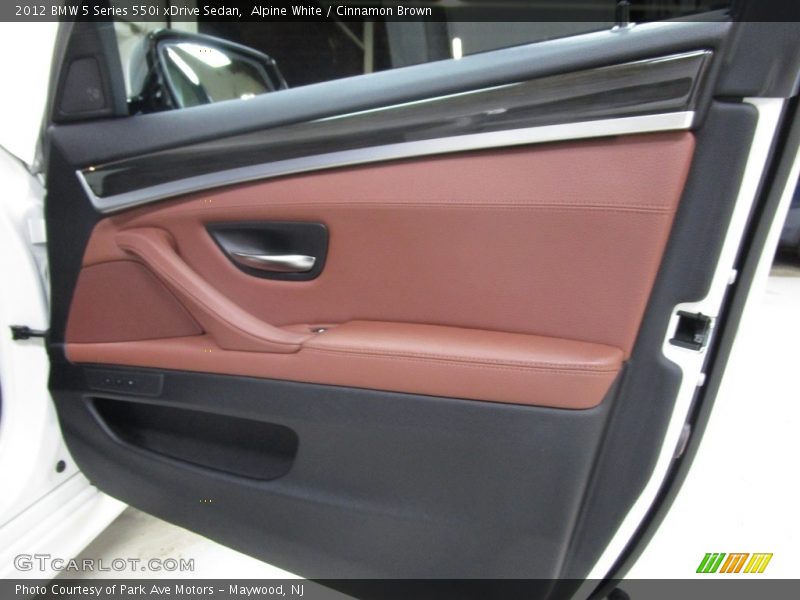 Alpine White / Cinnamon Brown 2012 BMW 5 Series 550i xDrive Sedan
