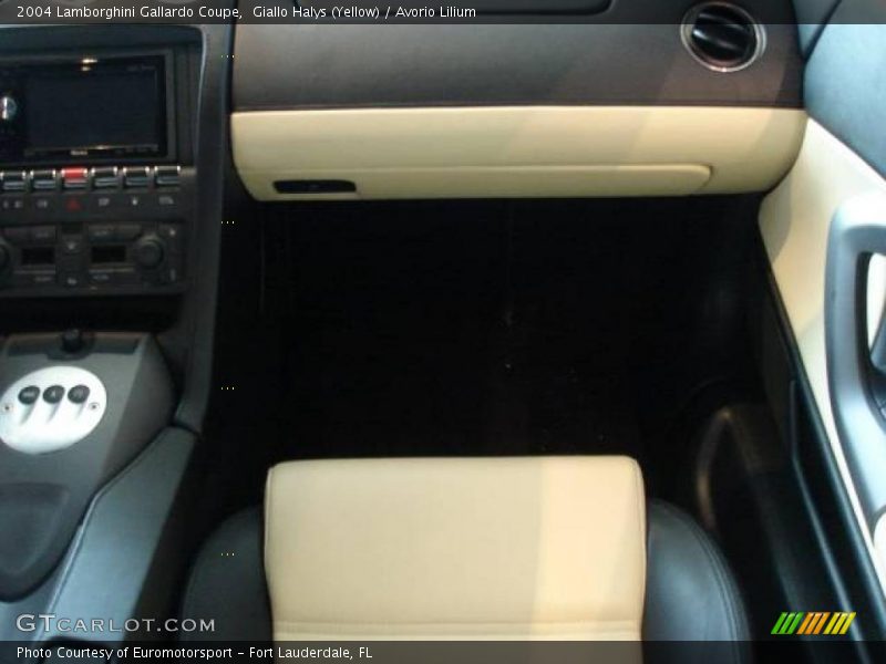 Giallo Halys (Yellow) / Avorio Lilium 2004 Lamborghini Gallardo Coupe