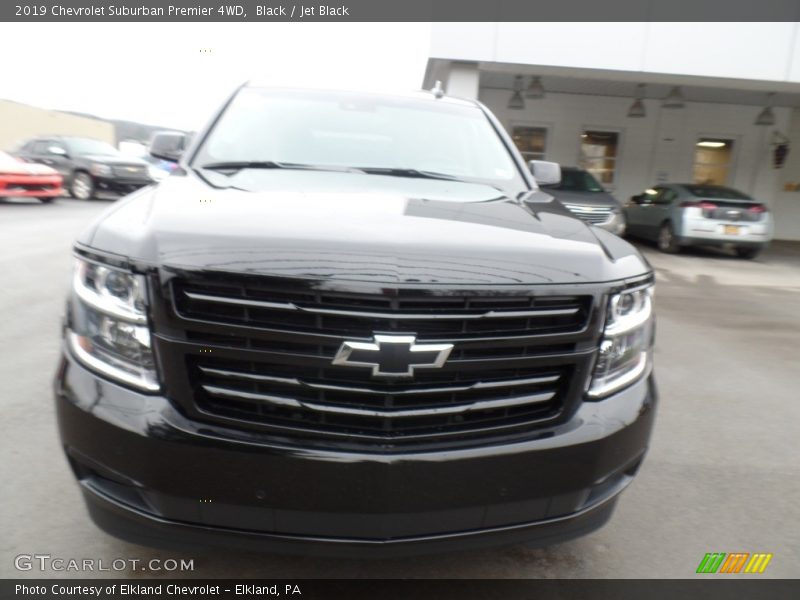 Black / Jet Black 2019 Chevrolet Suburban Premier 4WD