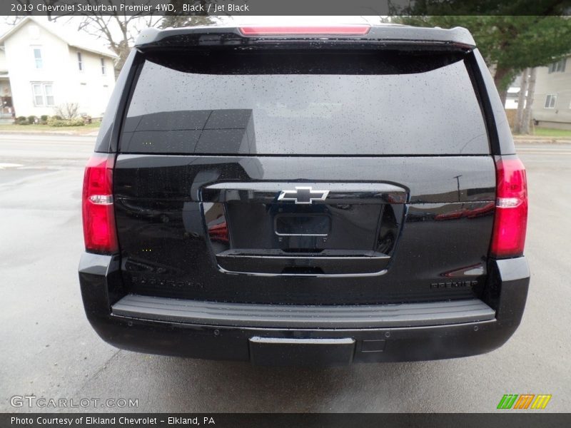 Black / Jet Black 2019 Chevrolet Suburban Premier 4WD