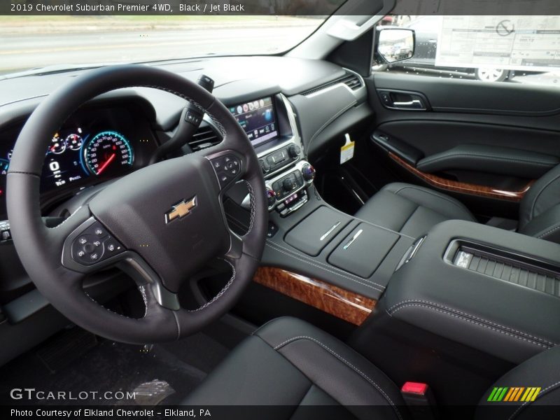 Black / Jet Black 2019 Chevrolet Suburban Premier 4WD