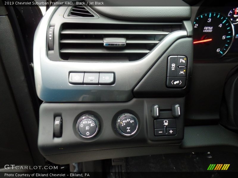 Controls of 2019 Suburban Premier 4WD