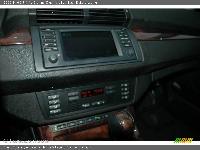 Sterling Grey Metallic / Black Dakota Leather 2006 BMW X5 4.4i