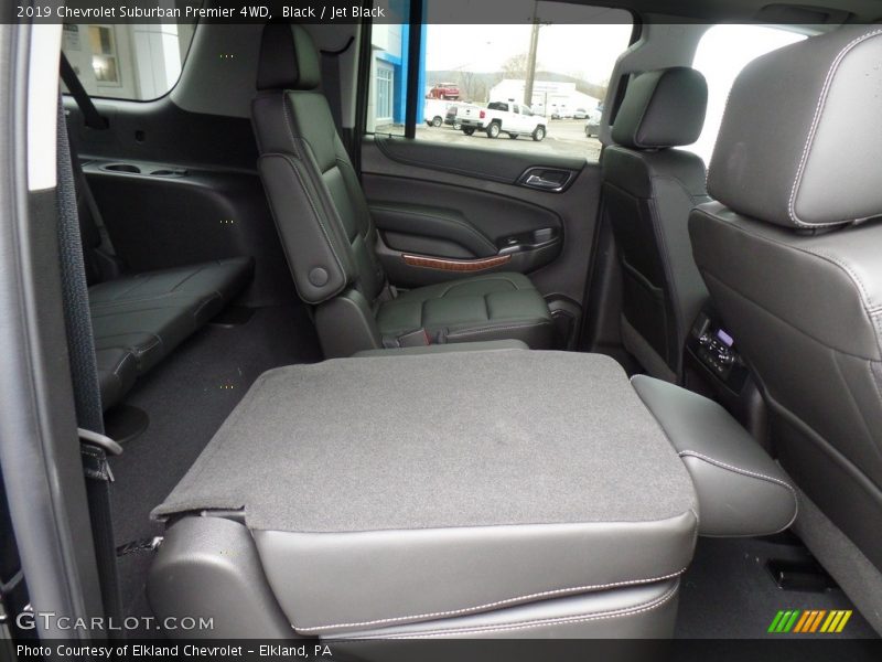 Black / Jet Black 2019 Chevrolet Suburban Premier 4WD