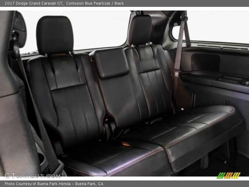 Contusion Blue Pearlcoat / Black 2017 Dodge Grand Caravan GT