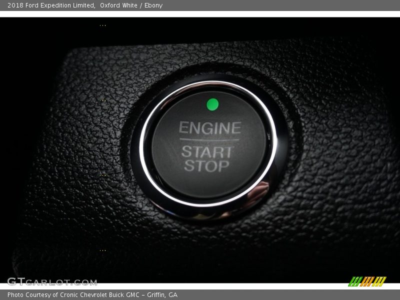 Oxford White / Ebony 2018 Ford Expedition Limited