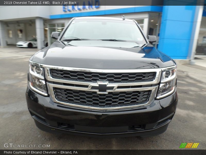 Black / Jet Black 2019 Chevrolet Tahoe LS 4WD