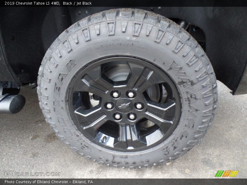 Black / Jet Black 2019 Chevrolet Tahoe LS 4WD