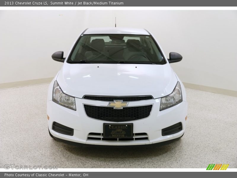 Summit White / Jet Black/Medium Titanium 2013 Chevrolet Cruze LS