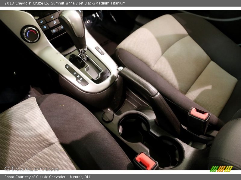 Summit White / Jet Black/Medium Titanium 2013 Chevrolet Cruze LS