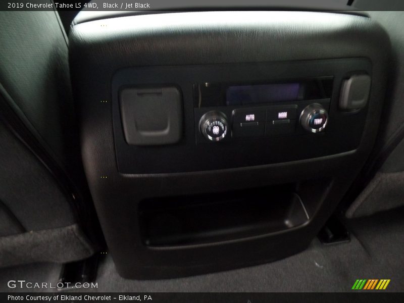 Black / Jet Black 2019 Chevrolet Tahoe LS 4WD